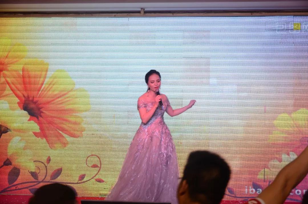 乌克兰少妇videos高潮