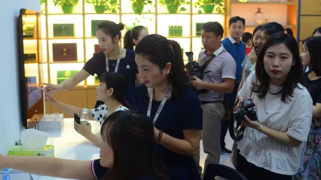 乌克兰少妇videos高潮