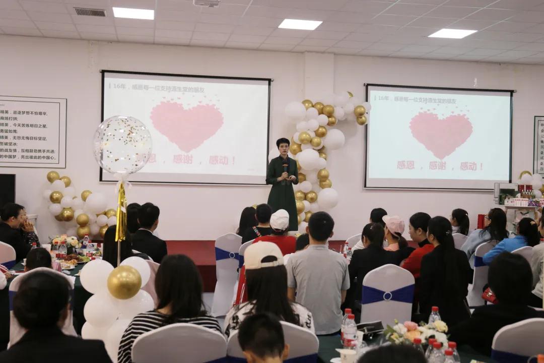 乌克兰少妇videos高潮