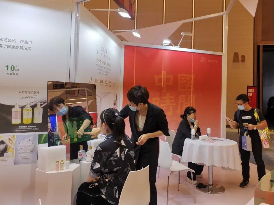 乌克兰少妇videos高潮