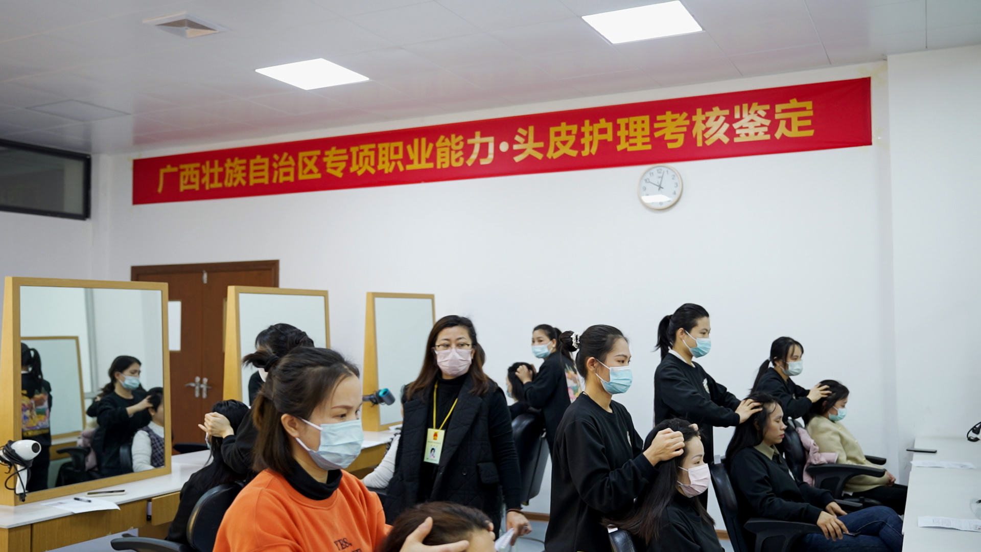 乌克兰少妇videos高潮