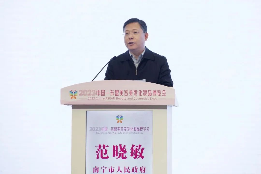 乌克兰少妇videos高潮