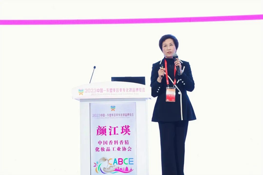 乌克兰少妇videos高潮